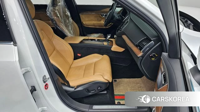 Volvo XC90 second Generation 2019 Белый из Кореи, фото 3