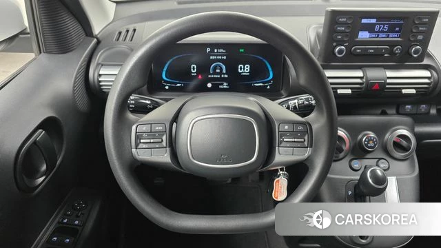 Hyundai Casper 2023 Белый из Кореи, фото 3