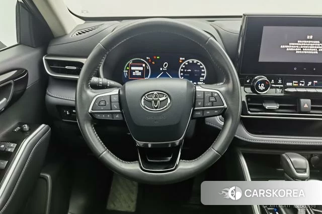 Toyota Highlander 2024 Черный из Китая, фото 3