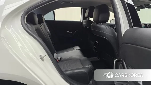 Mercedes-Benz A-Class W177 2020 Белый из Кореи, фото 3