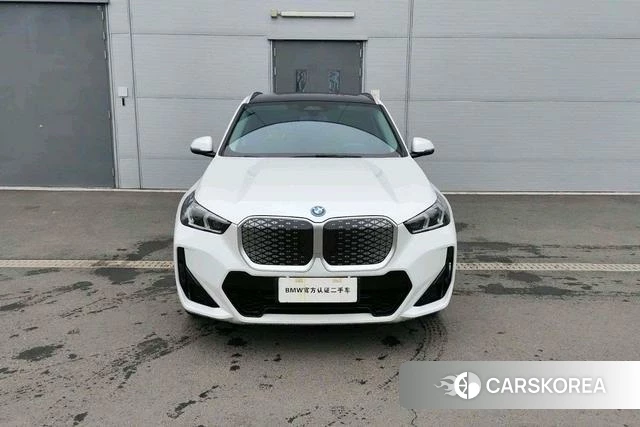 BMW iX1 2025 Белый из Китая, фото 3