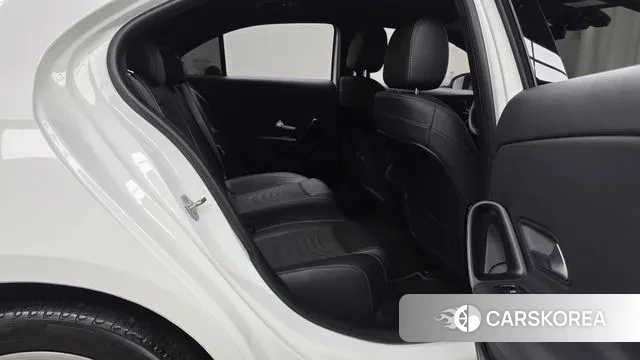 Mercedes-Benz A-Class W177 2020 Белый из Кореи, фото 3