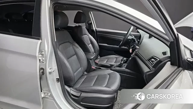 Hyundai Avante AD 2018 Серебряный из Кореи, фото 3