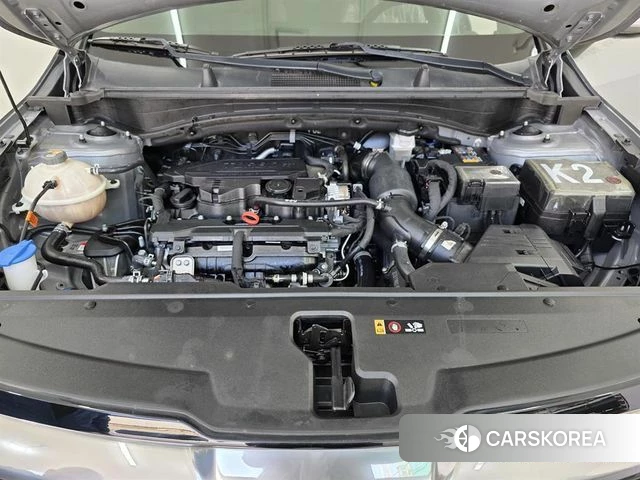 Kia Sportage 5th Generation 2022 Серебристо-серый из Кореи, фото 3