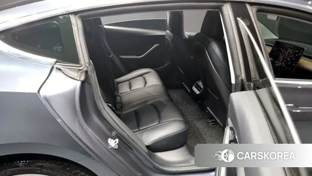 Tesla Model 3 2020 Серый из Кореи, фото 3