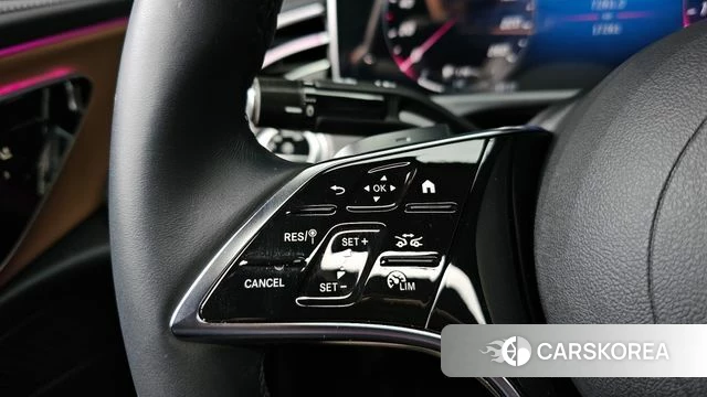 Mercedes-Benz E-Class W214 2024 Белый из Кореи, фото 3