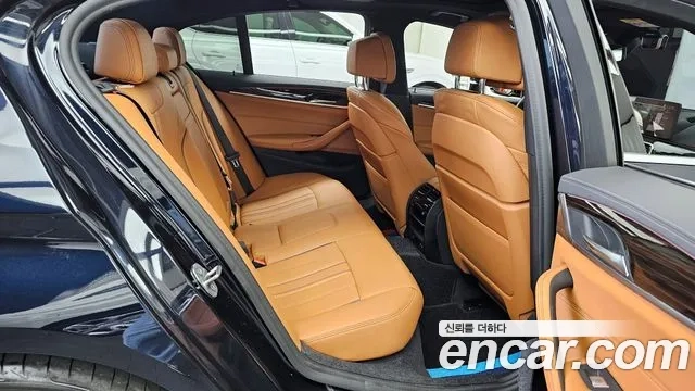 BMW 5 Series (G30) 2021 Черный из Кореи, фото 3