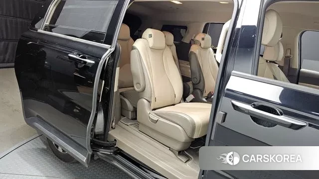 Kia Carnival 4th generation 2020 Черный из Кореи, фото 3