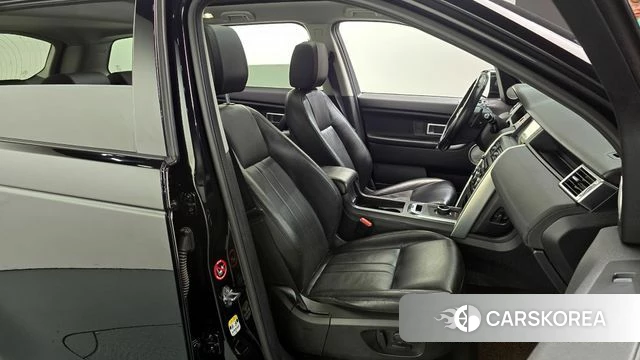 Land Rover Discovery Sports 2019 Черный из Кореи, фото 3