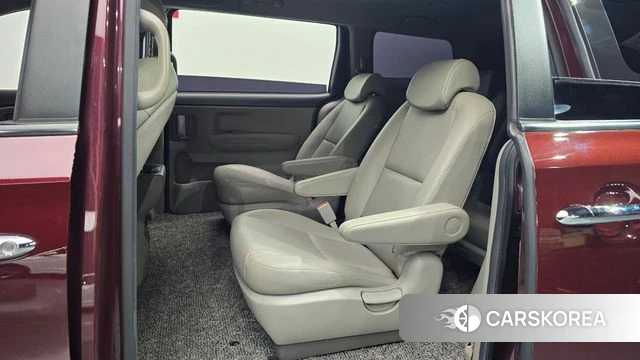 Kia All New Carnival 2018 Красный из Кореи, фото 3