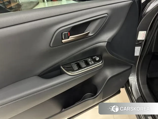 Toyota Crown Crossover 2024 Серый из Кореи, фото 3