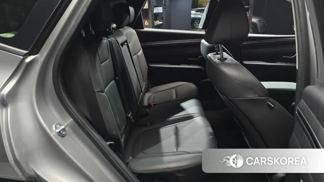 Hyundai Tucson (NX4) 2022 Серебряный из Кореи, фото 3