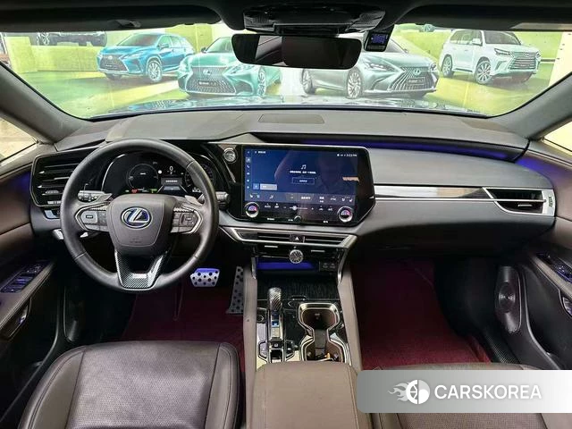 Lexus RX 2024 Серебристо-серый из Китая, фото 3