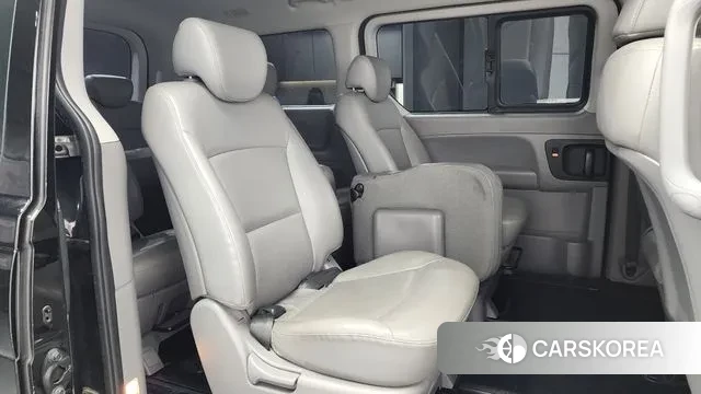 Hyundai The New Grand Starex 2020 Черный из Кореи, фото 3