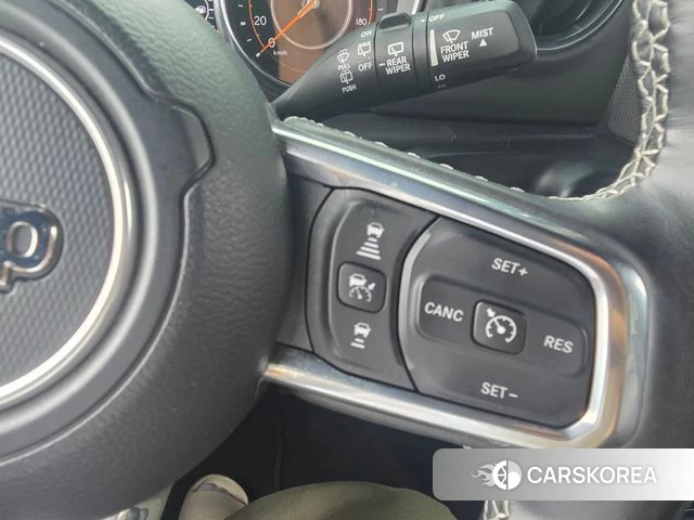 Jeep Wrangler (JL) 2022 Серый из Кореи, фото 3