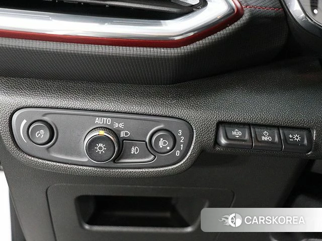 Chevrolet (GM Daewoo) Trailblazer 2020 Белый из Кореи, фото 3