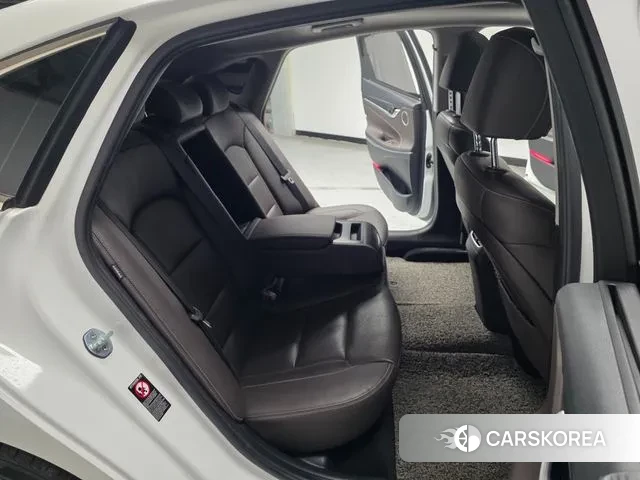 Hyundai Grandeur IG 2018 Белый из Кореи, фото 3