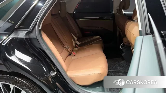 Hyundai Grandeur Hybrid (GN7) 2023 Черный из Кореи, фото 3