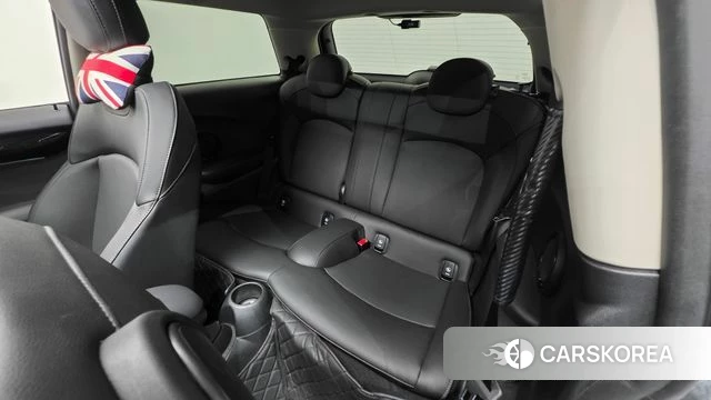 Mini Cooper 2023 Черный из Кореи, фото 3