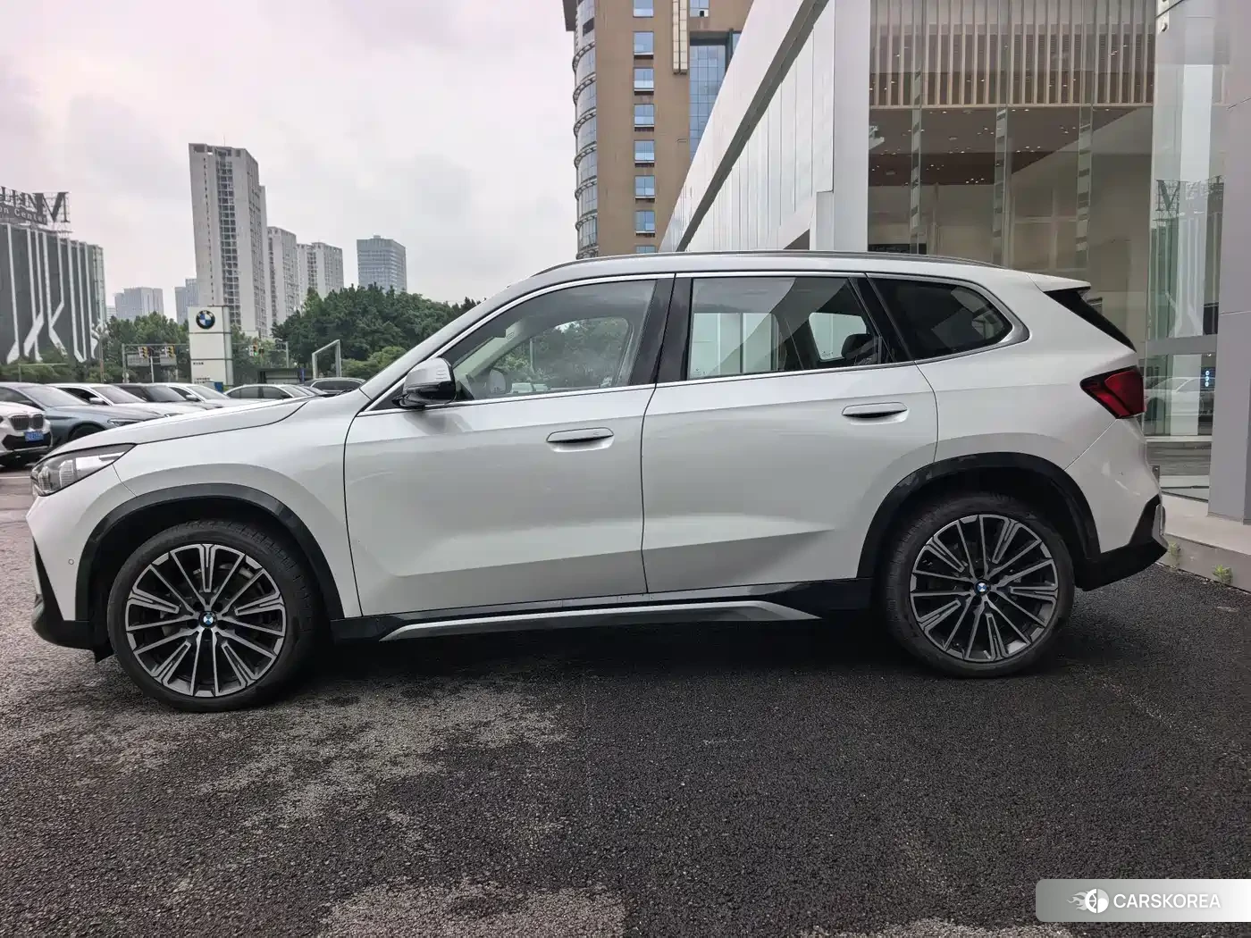 BMW X1 2023 Белый из Китая, фото 3