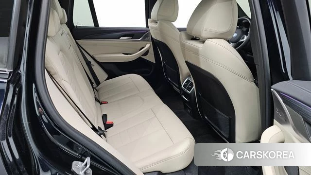 BMW iX3 2024 Черный из Кореи, фото 3