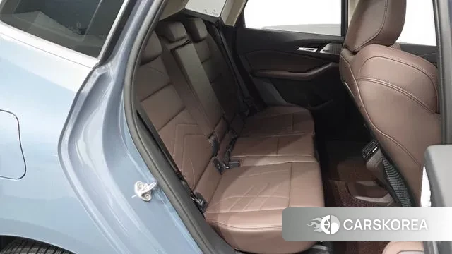 BMW 2 Series Active Tourer (U06) 2023 Светло-серебряный цвет из Кореи, фото 3