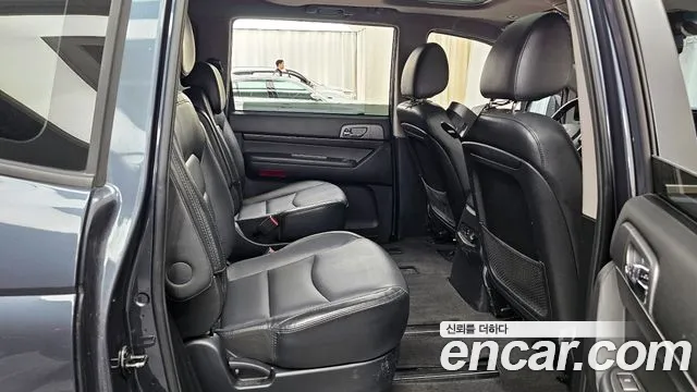 Ssangyong Korando Turismo id 2717914 из Кореи 3