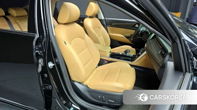 Kia K7 Premier Hybrid 2020 Черный из Кореи, фото 3