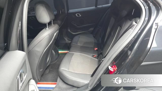 BMW 1 Series (F40) 2020 Черный из Кореи, фото 3