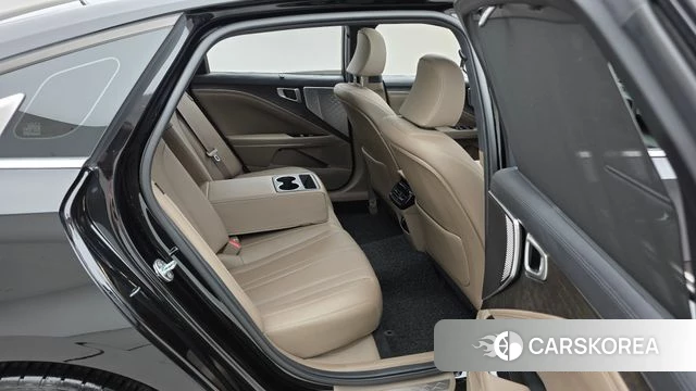 Kia K8 2022 Черный из Кореи, фото 3