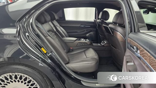 Genesis G90 2021 Черный из Кореи, фото 3