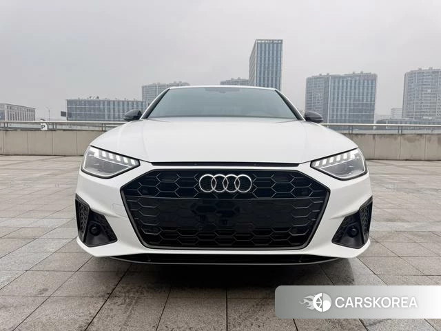 Audi A4L 2025 Белый из Китая, фото 3