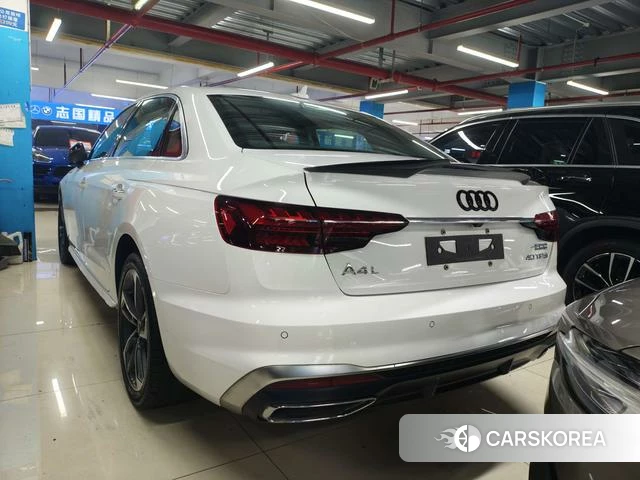 Audi A4L 2023 Белый из Китая, фото 3