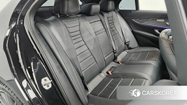 Mercedes-Benz E-Class W213 2021 Черный из Кореи, фото 3