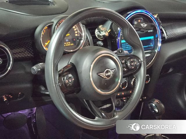 Mini Cooper S Convertible 2019 Оранжевый из Кореи, фото 3