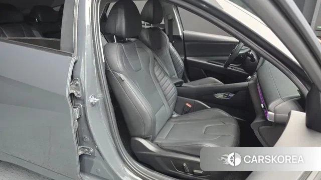 Hyundai The New Avante (CN7) 2024 Серый из Кореи, фото 3