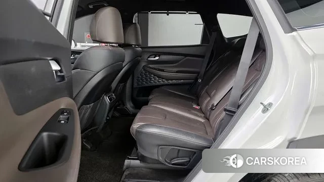 Hyundai The New Santa Fe 2021 Белый из Кореи, фото 3