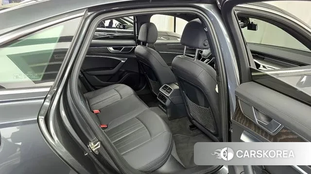 Audi A6 (C8) 2021 Серый из Кореи, фото 3