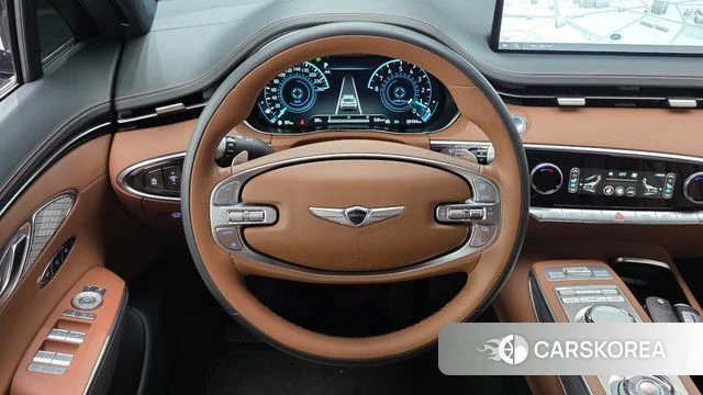 Genesis GV70 2023 Серый из Кореи, фото 3