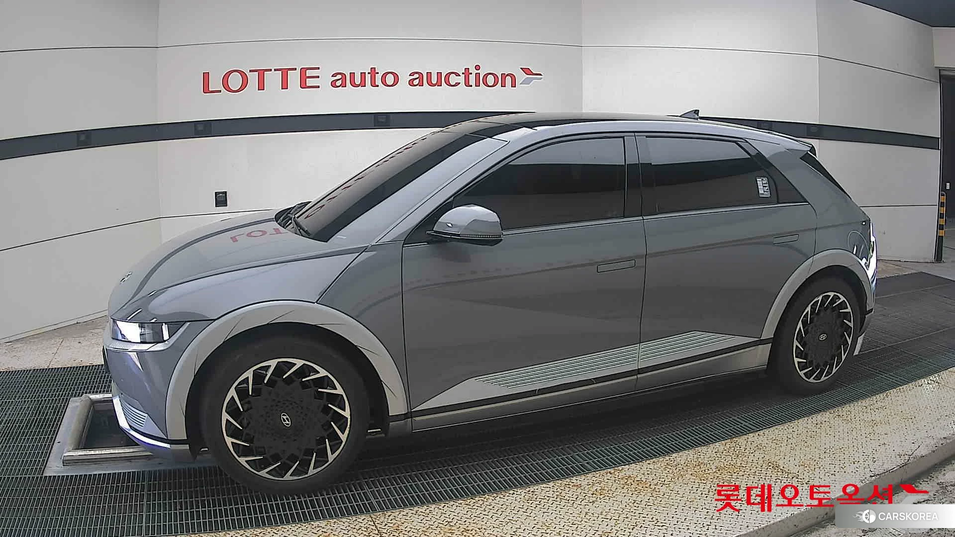 Hyundai IONIQ 5 2022 Galactic Grey Metallic из Кореи, фото 3