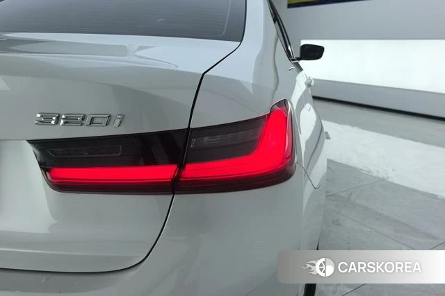 BMW 3 series 2020 Белый из Китая, фото 3