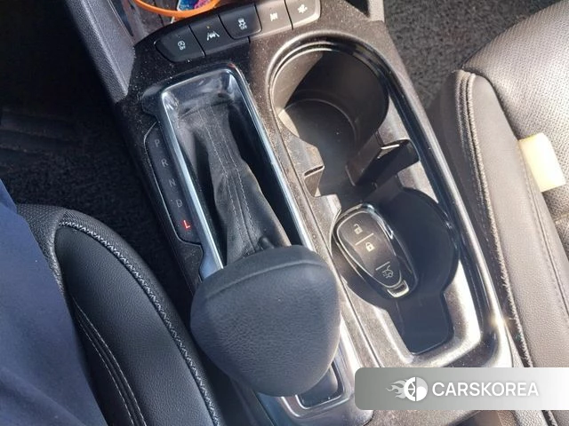 Chevrolet (GM Daewoo) Trailblazer 2022 Белый из Кореи, фото 3