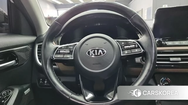 Kia Seltos 2020 Белый из Кореи, фото 3