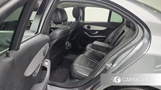 Mercedes-Benz C-Class W205 2018 Серый из Кореи, фото 3