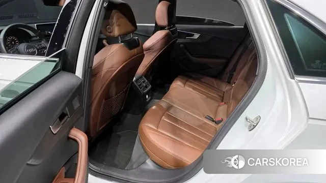 Audi A4 (B9) 2019 Белый из Кореи, фото 3