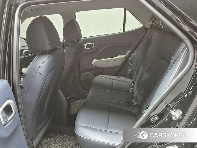 Hyundai Venue 2023 Черный из Кореи, фото 3
