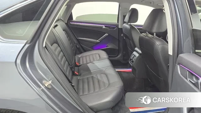 Volkswagen The New Passat 2018 Серый из Кореи, фото 3