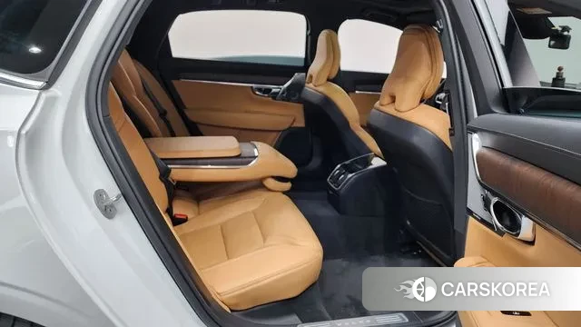 Volvo S90 2024 Белый из Кореи, фото 3