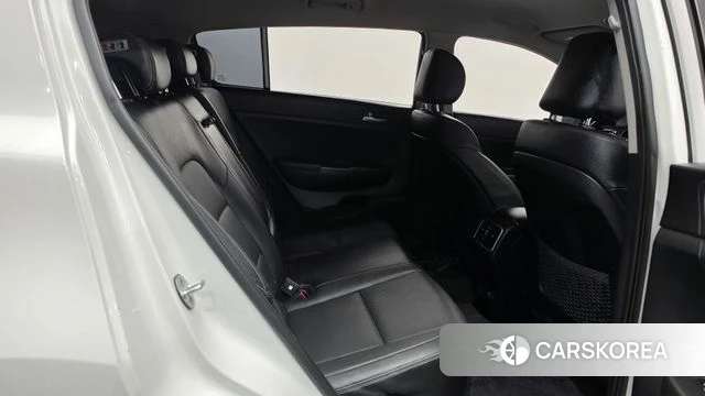 Kia Sportage The Bold 2018 Белый из Кореи, фото 3