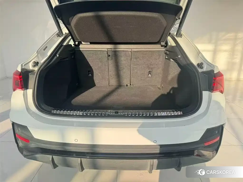 Audi Q3 Sportback 2023 Белый из Китая, фото 4